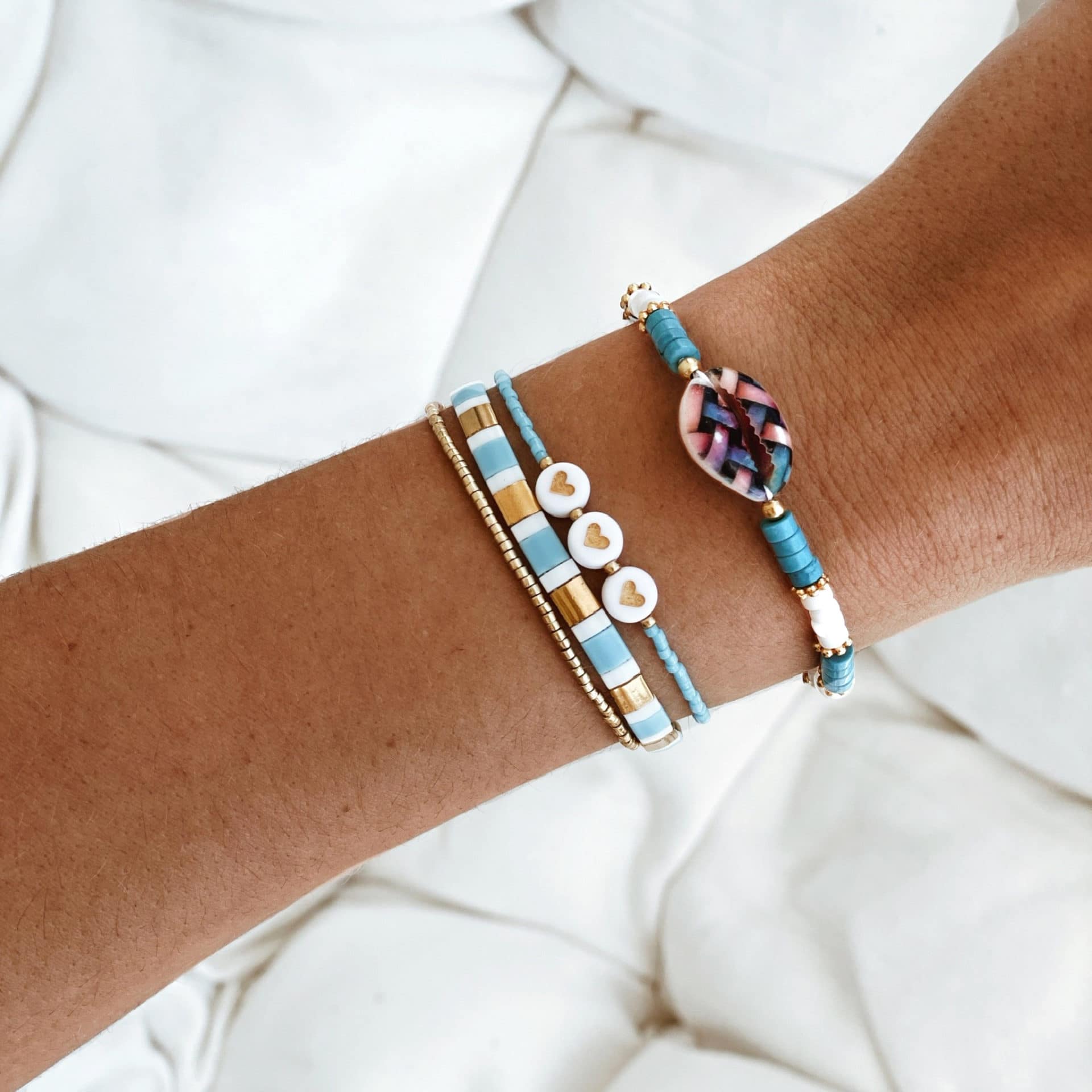 Tuto DIY Bracelet fin pour femme avec pierre ite - Perles & Co