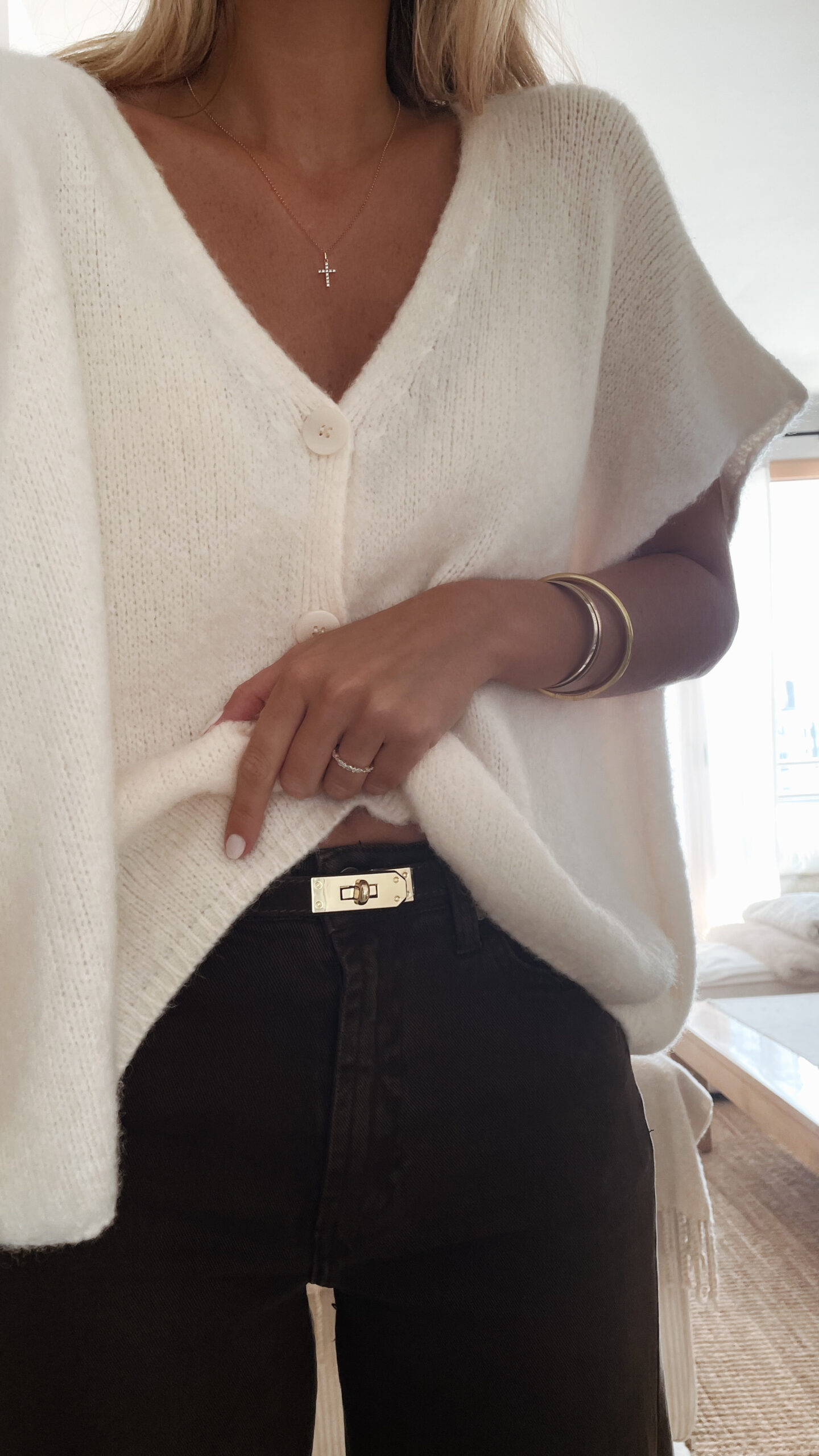 Alternative view of Gilet Ecru Lulu