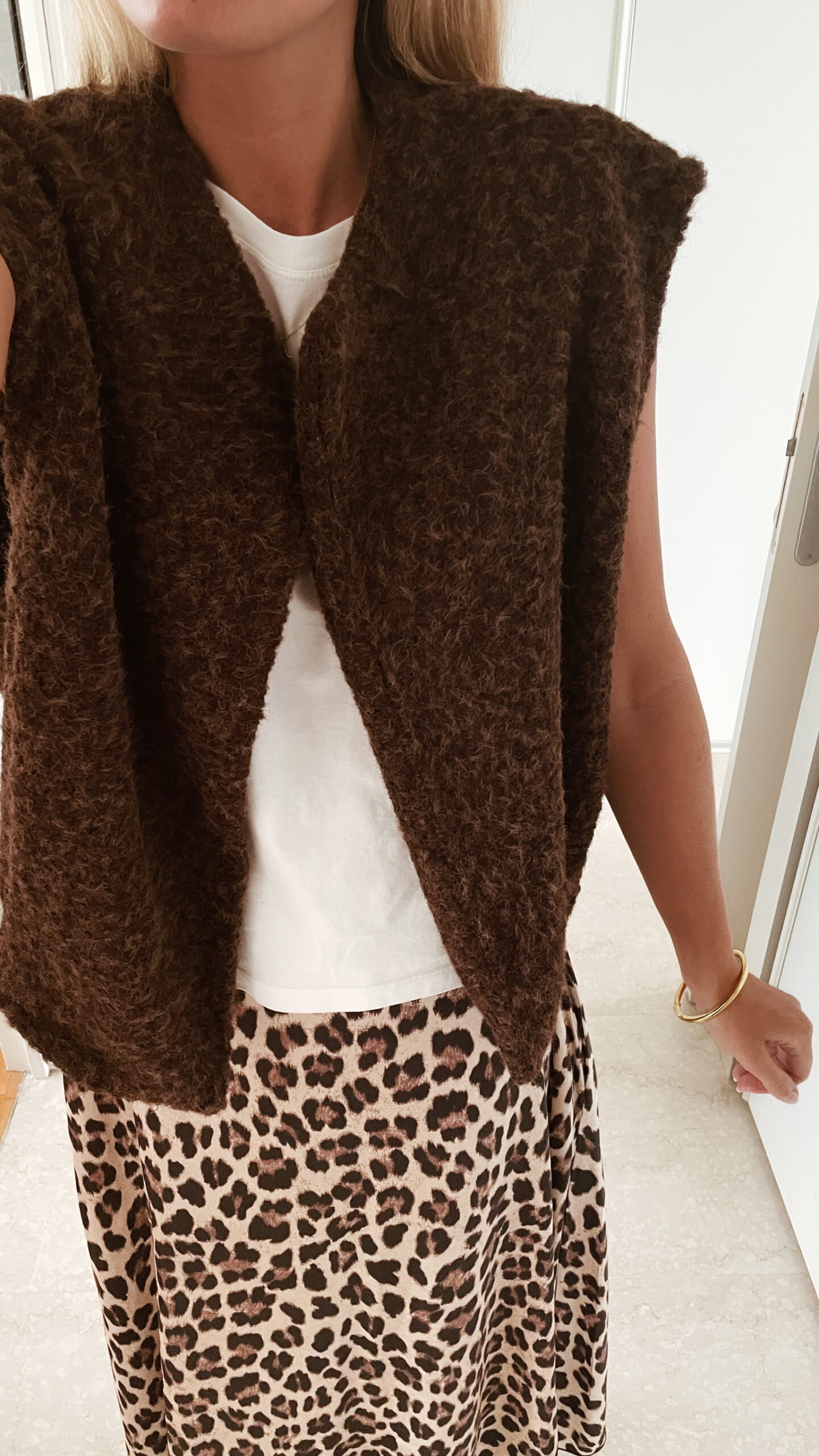 Alternative view of Gilet Marron Nestor