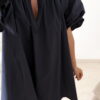 Robe courte en popeline marine à manches bouffantes – Élégance chic femme