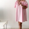 Robe courte rose en popeline bohème chic pour femme