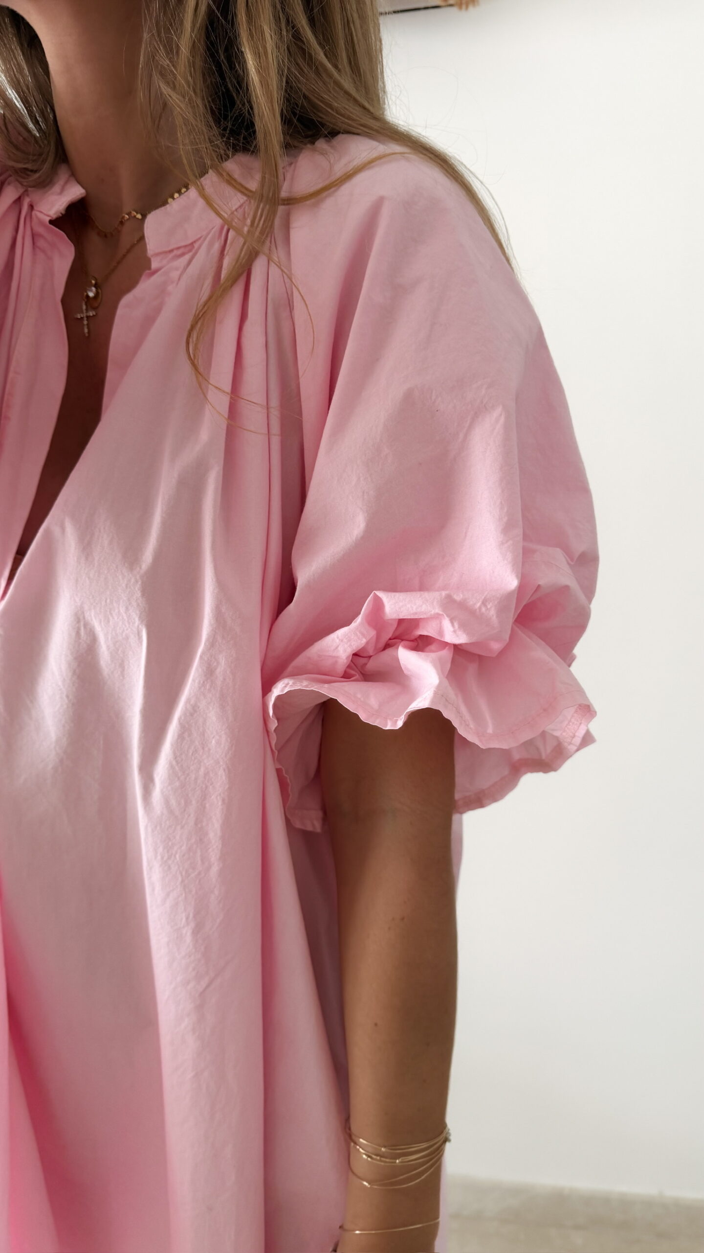 Robe courte rose en popeline bohème chic pour femme