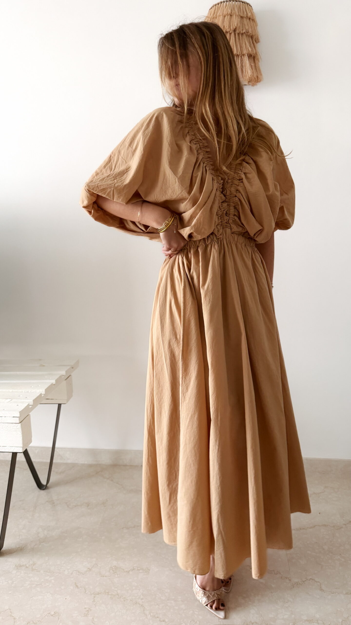 Robe longue camel bohème chic pour femme