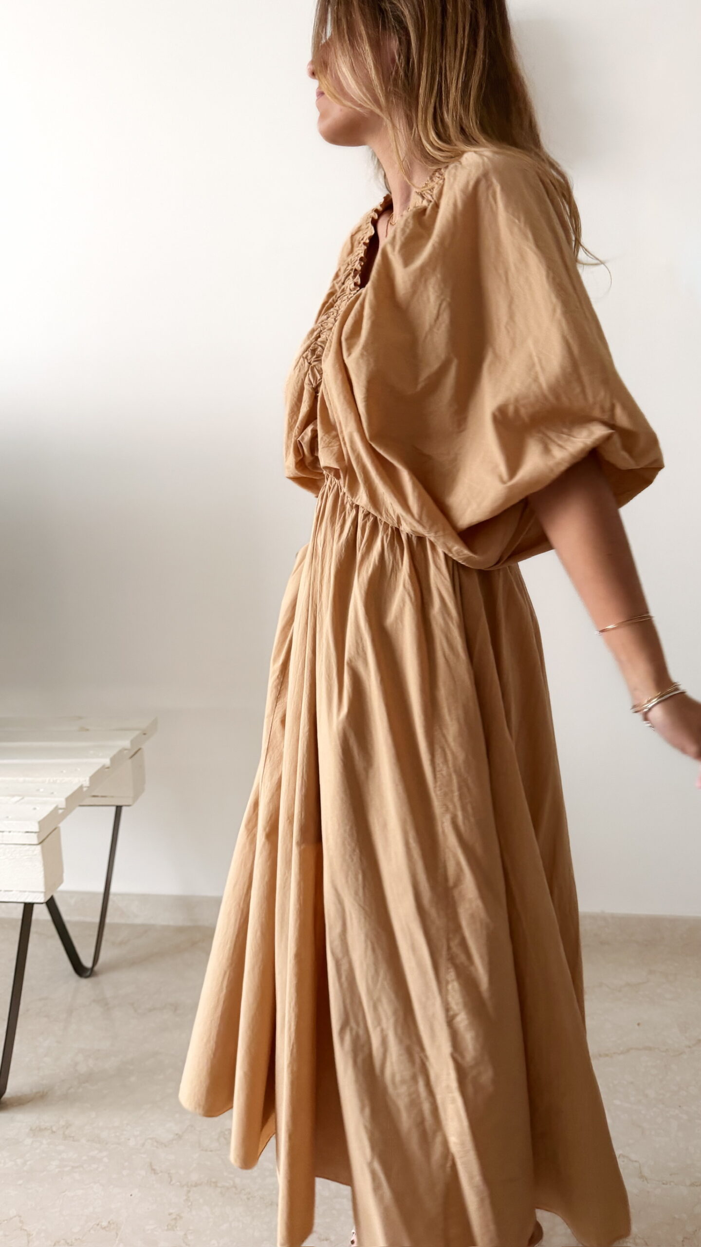 Robe longue camel bohème chic pour femme